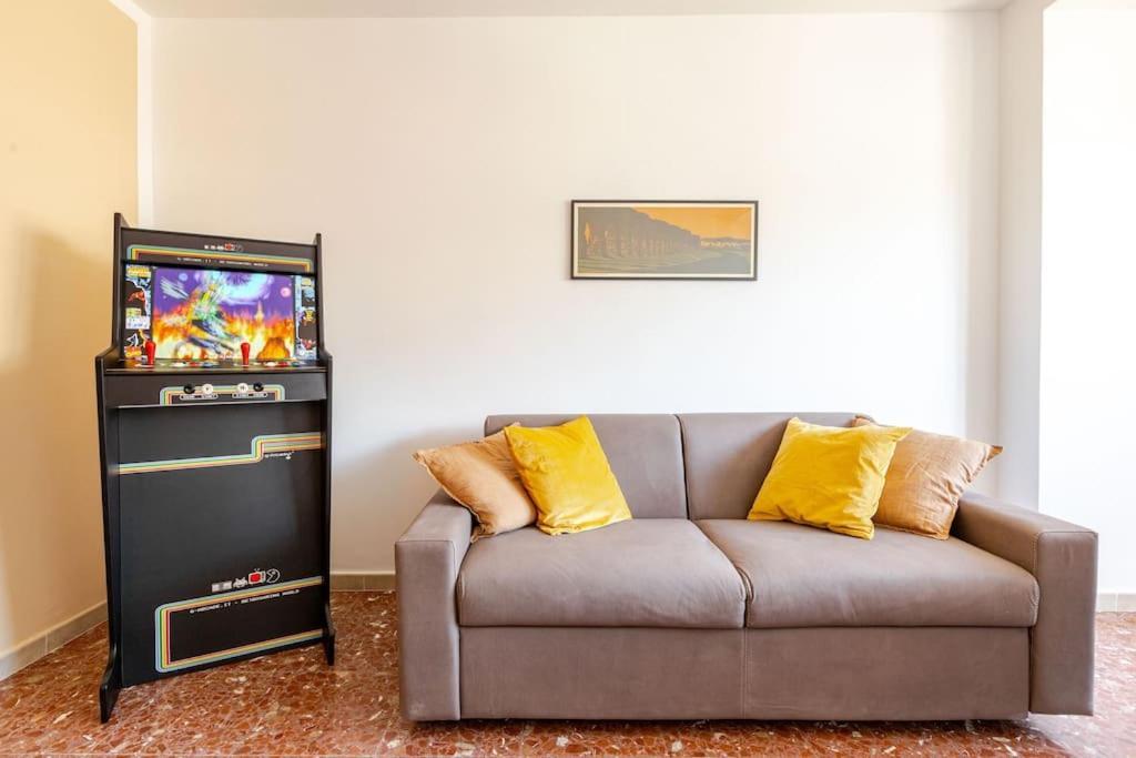 Roma Apartment *